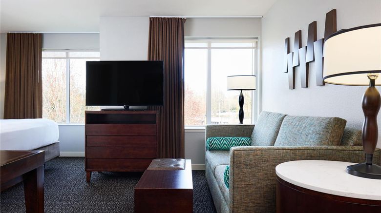 <b>Hyatt House Seattle/Redmond Suite</b>. Images powered by <a href="https://iceportal.shijigroup.com/" title="IcePortal" target="_blank">IcePortal</a>.