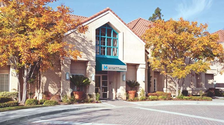 <b>Hyatt House Belmont/Redwood Shores Exterior</b>. Images powered by <a href="https://iceportal.shijigroup.com/" title="IcePortal" target="_blank">IcePortal</a>.