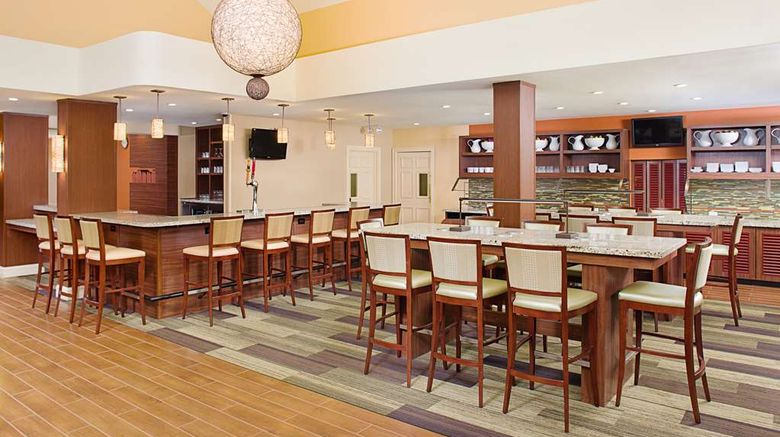 <b>Hyatt House Belmont/Redwood Shores Restaurant</b>. Images powered by <a href="https://iceportal.shijigroup.com/" title="IcePortal" target="_blank">IcePortal</a>.