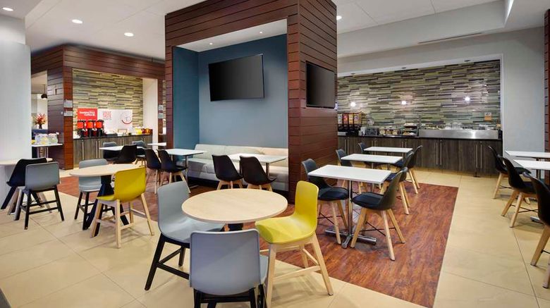 <b>Hyatt House San Jose/Silicon Valley Restaurant</b>. Images powered by <a href="https://iceportal.shijigroup.com/" title="IcePortal" target="_blank">IcePortal</a>.