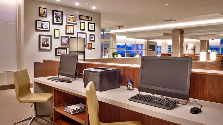 <b>Hyatt House Salt Lake City/Downtown Recreation</b>. Images powered by <a href="https://iceportal.shijigroup.com/" title="IcePortal" target="_blank">IcePortal</a>.
