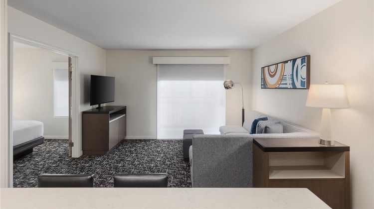 Hyatt House Cypress Anaheim Room