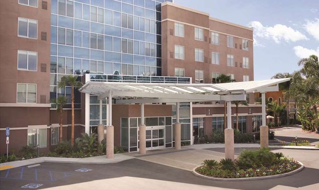 Hyatt Place at Anaheim Resort/Conv Ctr Exterior