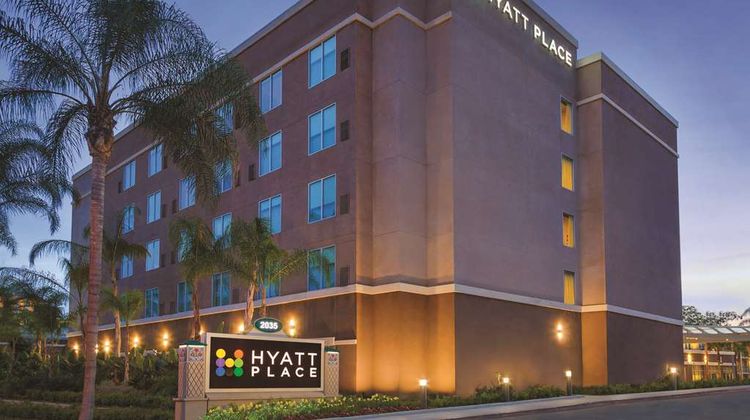 Hyatt Place at Anaheim Resort/Conv Ctr Exterior