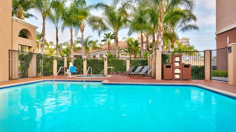 <b>Hyatt Place at Anaheim Resort/Conv Ctr Pool</b>. Images powered by <a href="https://iceportal.shijigroup.com/" title="IcePortal" target="_blank">IcePortal</a>.
