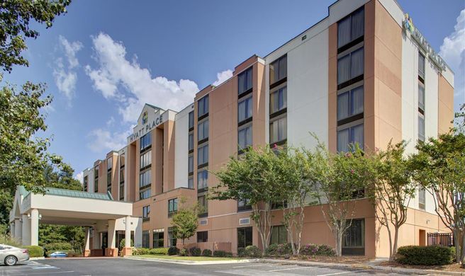 Hyatt Place Windward Pkwy Exterior