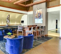 Hyatt Place Windward Pkwy Lobby