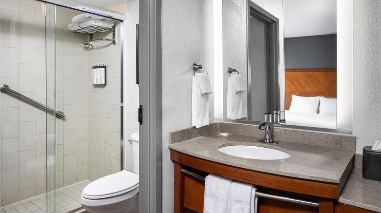<b>Hyatt Place Atlanta Arpt South Room</b>. Images powered by <a href="https://iceportal.shijigroup.com/" title="IcePortal" target="_blank">IcePortal</a>.