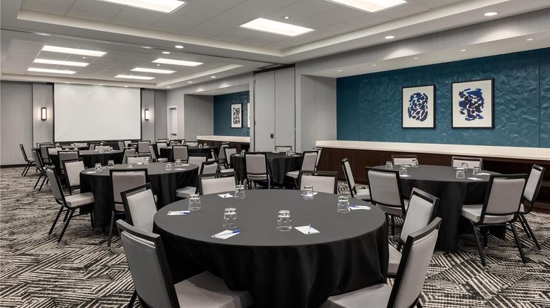 <b>Hyatt Place Bloomington Meeting</b>. Images powered by <a href="https://iceportal.shijigroup.com/" title="IcePortal" target="_blank">IcePortal</a>.