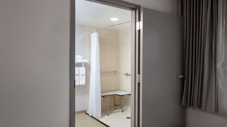 <b>Hyatt Place Nashville/Hendersonville Room</b>. Images powered by <a href="https://iceportal.shijigroup.com/" title="IcePortal" target="_blank">IcePortal</a>.