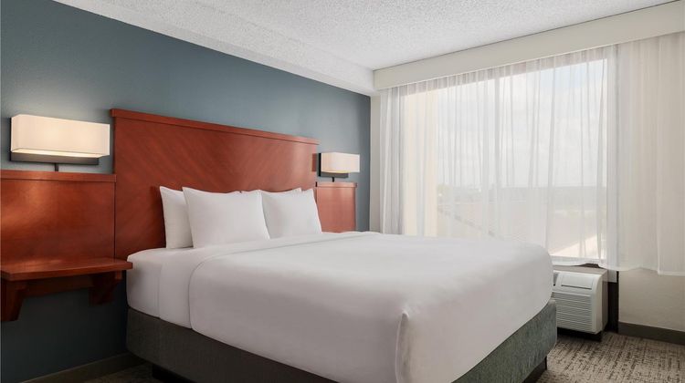 Hyatt Select Nashville-Opryland Room