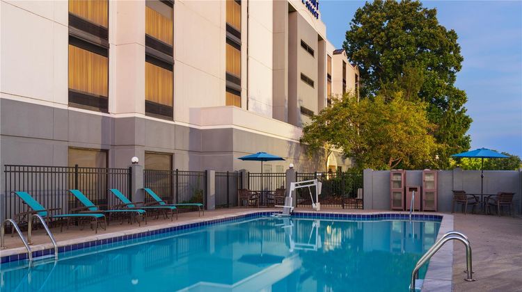 Hyatt Select Nashville-Opryland Pool