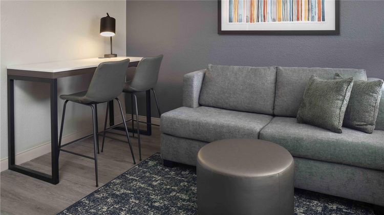 Hyatt Place Boston Medford Room