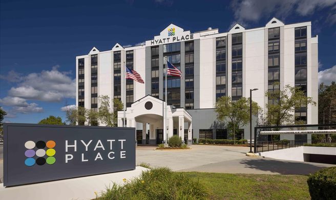 Hyatt Place Boston Medford Exterior