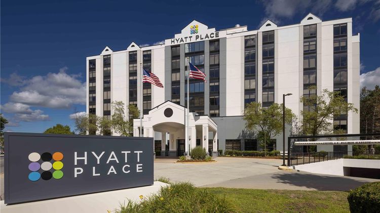 Hyatt Place Boston Medford Exterior