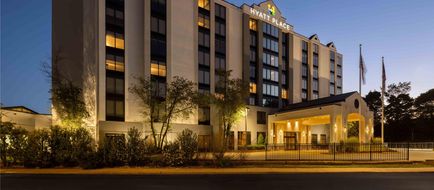 Hyatt Place Boston Medford Exterior