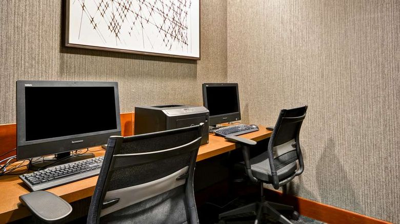 <b>Hyatt Place Baton Rouge/I-10 Lobby</b>. Images powered by <a href="https://iceportal.shijigroup.com/" title="IcePortal" target="_blank">IcePortal</a>.