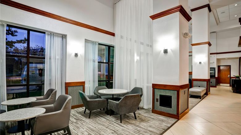 <b>Hyatt Place BWI Airport Lobby</b>. Images powered by <a href="https://iceportal.shijigroup.com/" title="IcePortal" target="_blank">IcePortal</a>.
