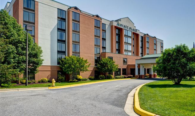 Hyatt Place BWI Airport Exterior