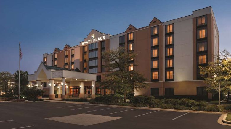 <b>Hyatt Place Hoffman Estates Exterior</b>. Images powered by <a href="https://iceportal.shijigroup.com/" title="IcePortal" target="_blank">IcePortal</a>.