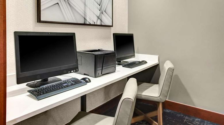 <b>Hyatt Place Chicago Itasca Lobby</b>. Images powered by <a href="https://iceportal.shijigroup.com/" title="IcePortal" target="_blank">IcePortal</a>.