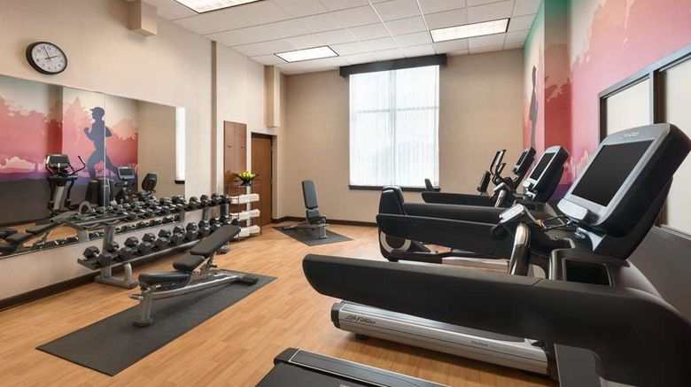 <b>Hyatt Place Chicago/Schaumburg Health</b>. Images powered by <a href="https://iceportal.shijigroup.com/" title="IcePortal" target="_blank">IcePortal</a>.