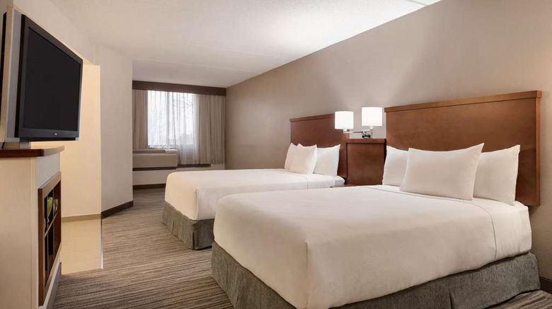 <b>Hyatt Place Chicago/Schaumburg Room</b>. Images powered by <a href="https://iceportal.shijigroup.com/" title="IcePortal" target="_blank">IcePortal</a>.