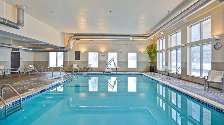 <b>Hyatt Place Naperville/Warrenville Pool</b>. Images powered by <a href="https://iceportal.shijigroup.com/" title="IcePortal" target="_blank">IcePortal</a>.