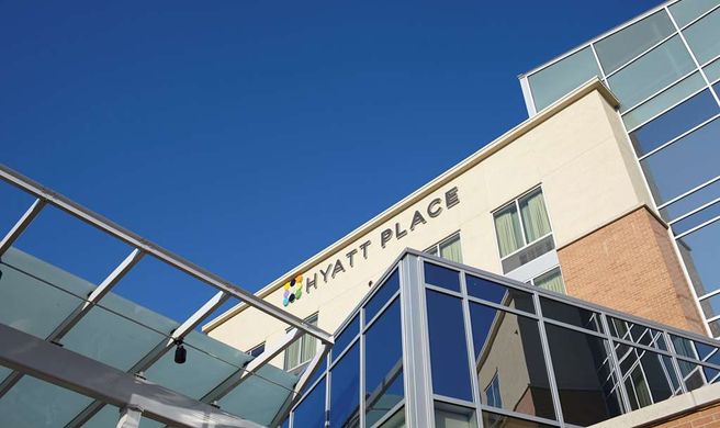 Hyatt Place Naperville/Warrenville Exterior