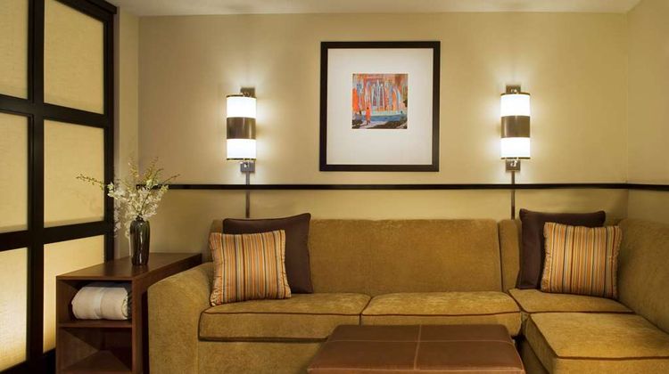 Hyatt Place North Charleston Room