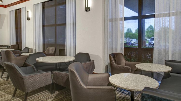 Hyatt Place Cincinnati Airport Restaurant
