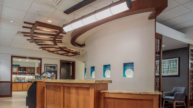 Hyatt Place Cincinnati Blue Ash Lobby