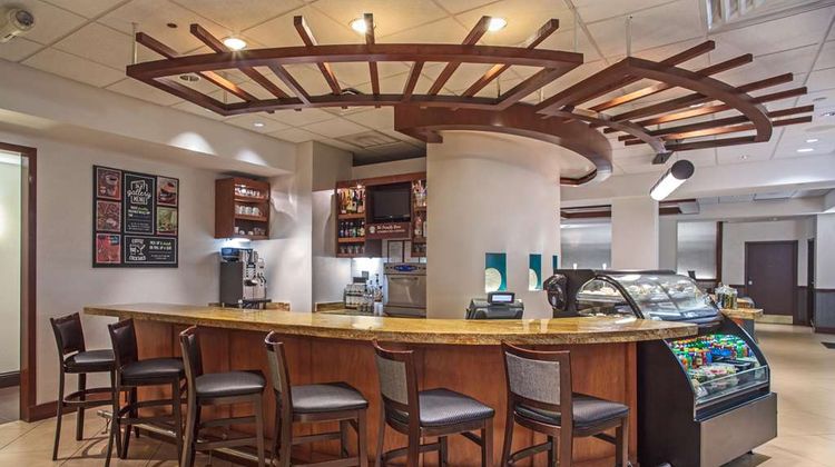 Hyatt Place Cincinnati Blue Ash Restaurant