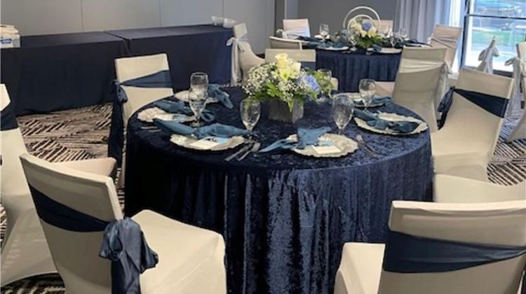 Hyatt Place Charlotte Airport/Lake Point Ballroom