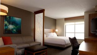 Hyatt Place Charlotte Downtown