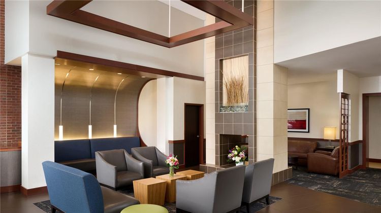 Hyatt Place Columbus/OSU Lobby