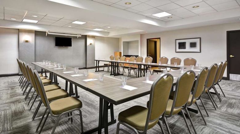 <b>Hyatt Place Columbus Worthington Meeting</b>. Images powered by <a href="https://iceportal.shijigroup.com/" title="IcePortal" target="_blank">IcePortal</a>.