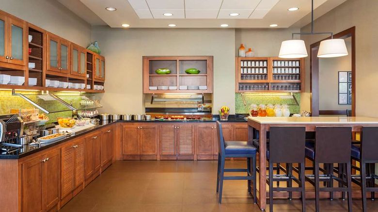 <b>Hyatt Place San Diego Carlsbad Vista Restaurant</b>. Images powered by <a href="https://iceportal.shijigroup.com/" title="IcePortal" target="_blank">IcePortal</a>.