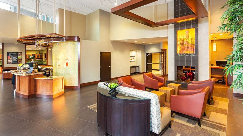 <b>Hyatt Place San Diego Carlsbad Vista Lobby</b>. Images powered by <a href="https://iceportal.shijigroup.com/" title="IcePortal" target="_blank">IcePortal</a>.
