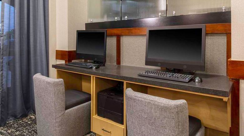 <b>Hyatt Place Dallas Arlington Lobby</b>. Images powered by <a href="https://iceportal.shijigroup.com/" title="IcePortal" target="_blank">IcePortal</a>.