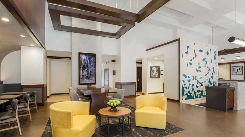 <b>Hyatt Place Dallas/Grapevine Lobby</b>. Images powered by <a href="https://iceportal.shijigroup.com/" title="IcePortal" target="_blank">IcePortal</a>.