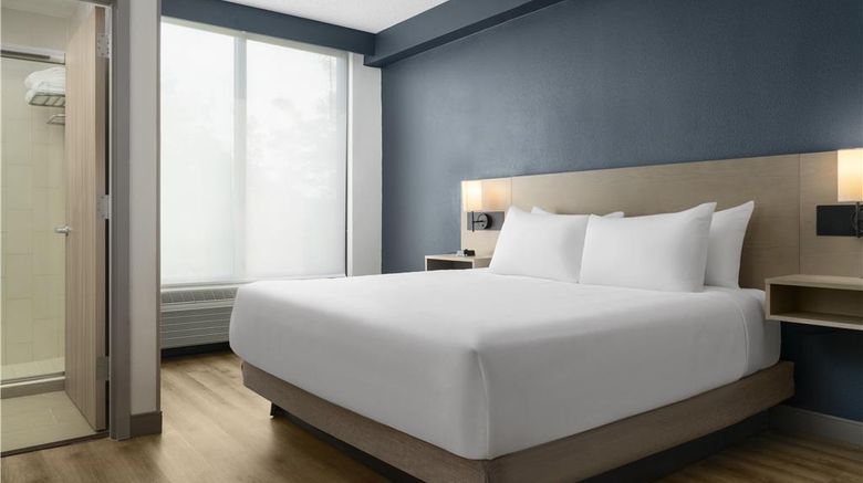 <b>Hyatt Place Secaucus Room</b>. Images powered by <a href="https://iceportal.shijigroup.com/" title="IcePortal" target="_blank">IcePortal</a>.