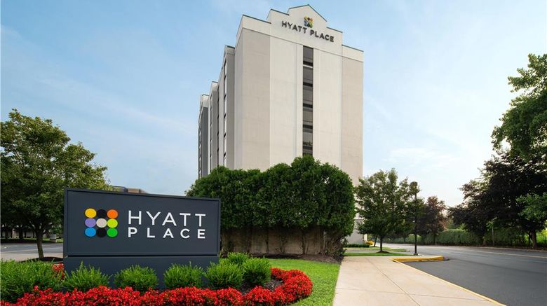 <b>Hyatt Place Secaucus Exterior</b>. Images powered by <a href="https://iceportal.shijigroup.com/" title="IcePortal" target="_blank">IcePortal</a>.