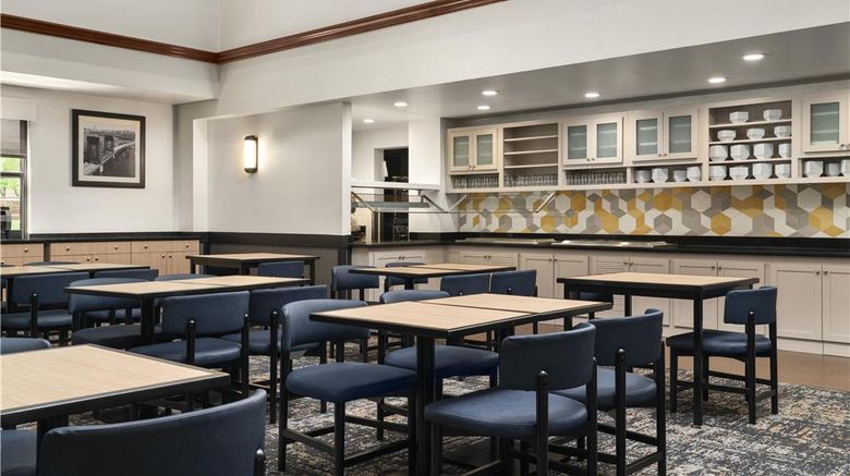 <b>Hyatt Place Secaucus Restaurant</b>. Images powered by <a href="https://iceportal.shijigroup.com/" title="IcePortal" target="_blank">IcePortal</a>.