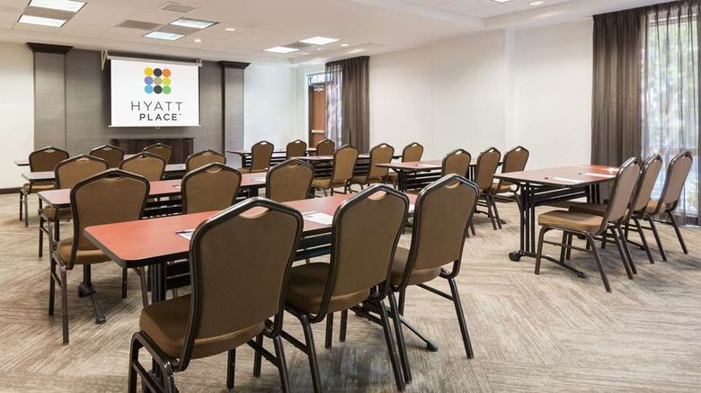<b>Hyatt Place Fort Lauderdale/Plantation Meeting</b>. Images powered by <a href="https://iceportal.shijigroup.com/" title="IcePortal" target="_blank">IcePortal</a>.