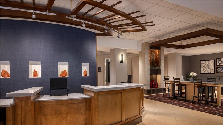 Hyatt Place Dulles Airport North Lobby