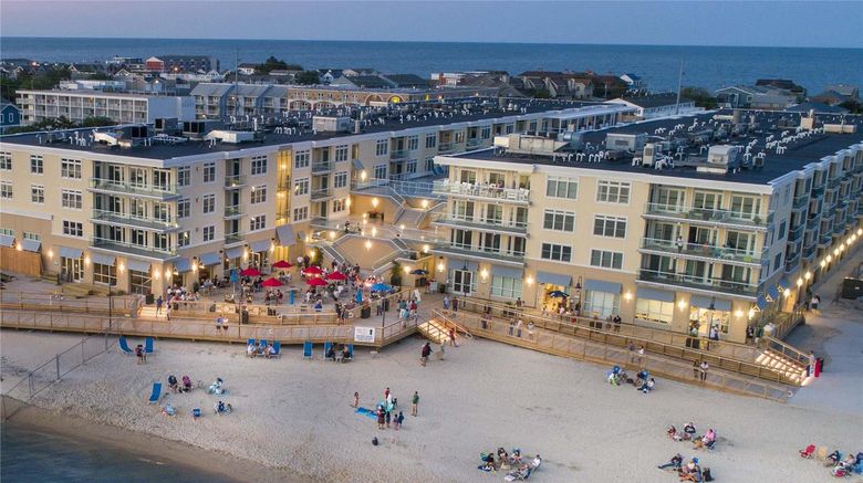 <b>Hyatt Place Dewey Beach Restaurant</b>. Images powered by <a href="https://iceportal.shijigroup.com/" title="IcePortal" target="_blank">IcePortal</a>.