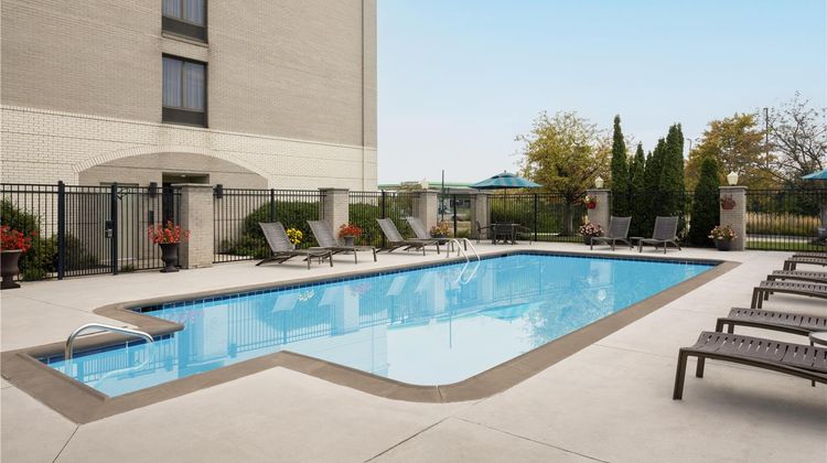 Hyatt Place Indianapolis Airport Pool