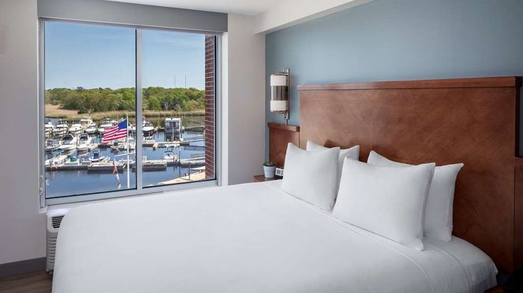 Hyatt Place Long Island East End Room