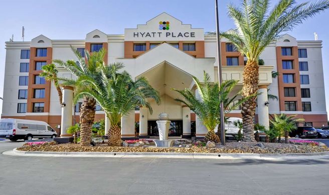 Hyatt Place Las Vegas Exterior